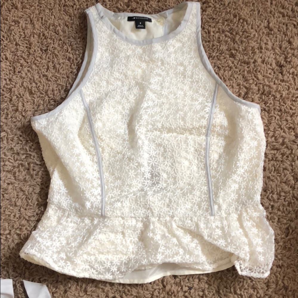 Tank top.